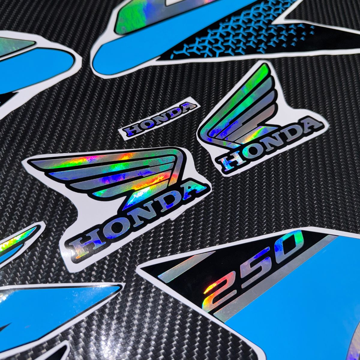 ⚠️CB TWISTER 2019 - HOLOGRÁFICO / AZUL BEBÊ