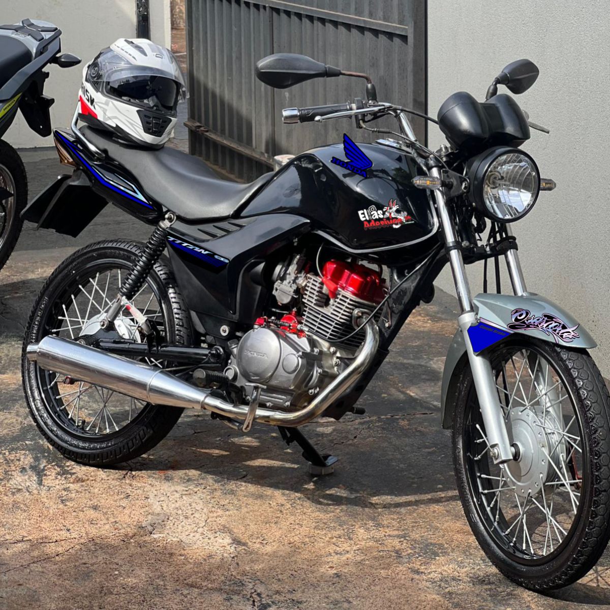 ⚠️ADESIVO TITAN 150 2011 - DIVERSAS CORES