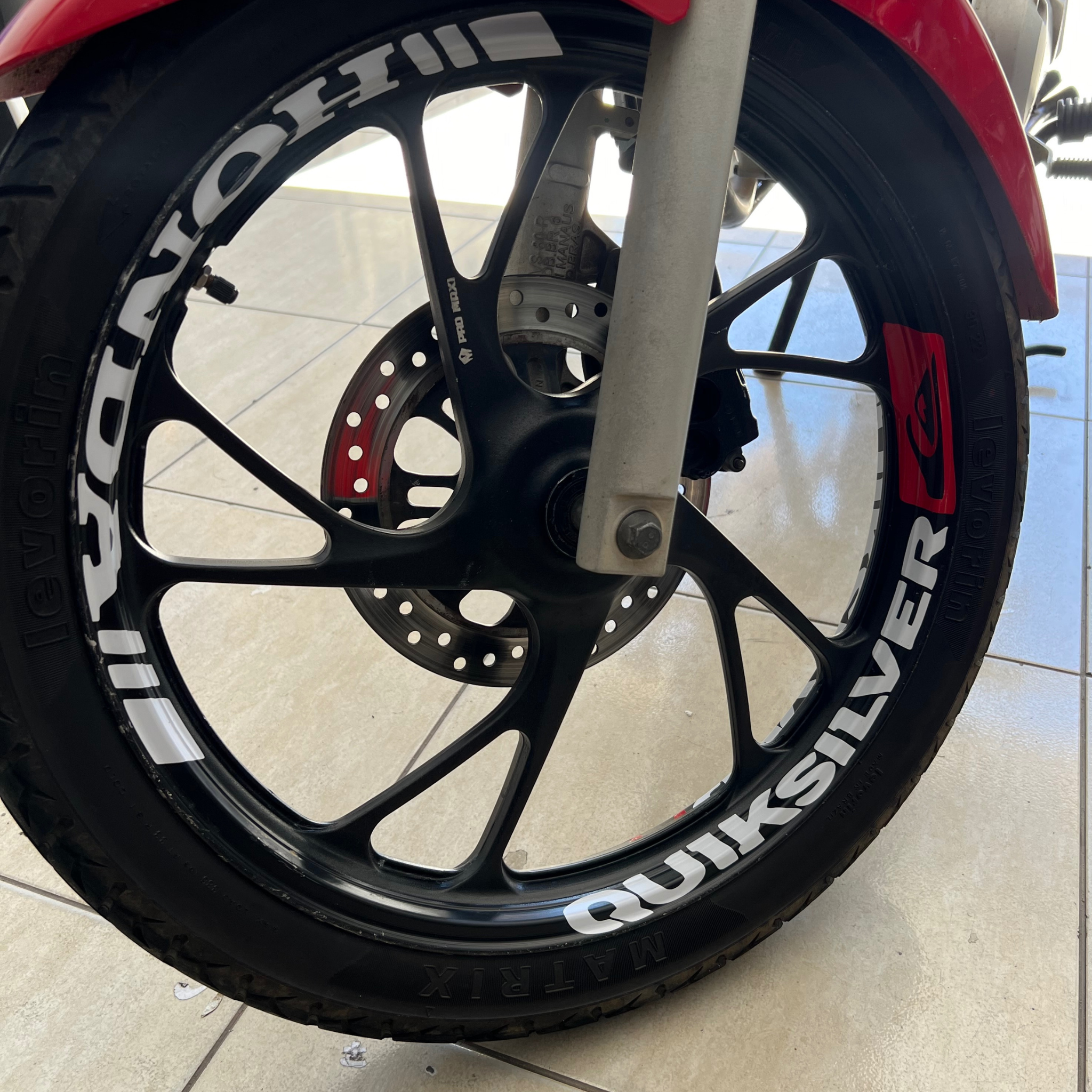 ⚠️ADESIVO P/ RODA QUIKSILVER